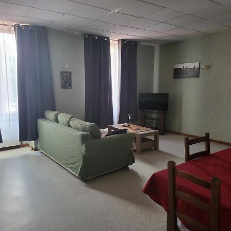 Le Clos Fleuri Bourg-de-Thizy Экстерьер фото